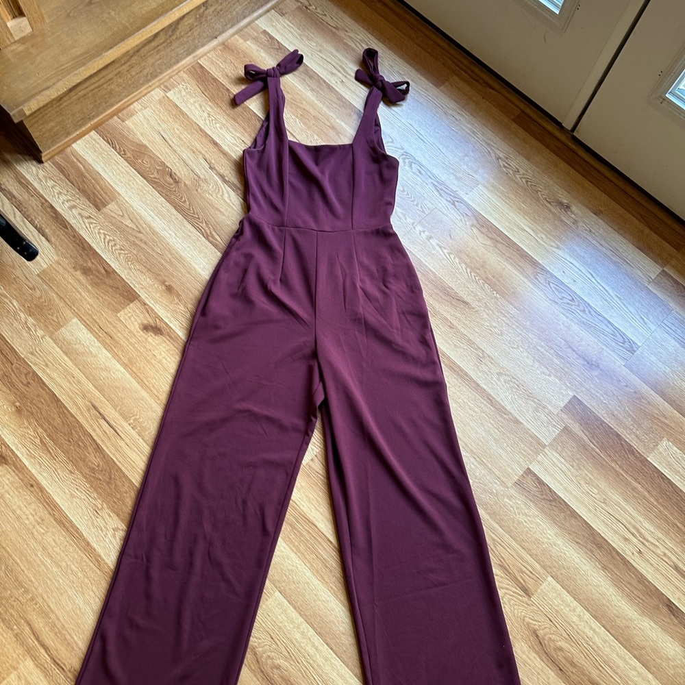 Blue Rain Burgandy Romper Size Medium